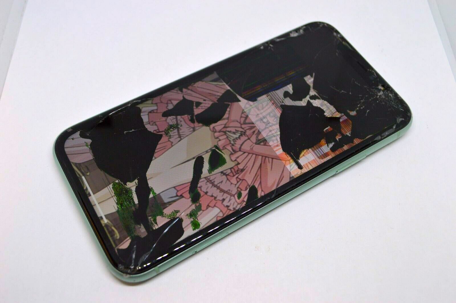 How much does it cost to repair a broken iPhone 11 screen?