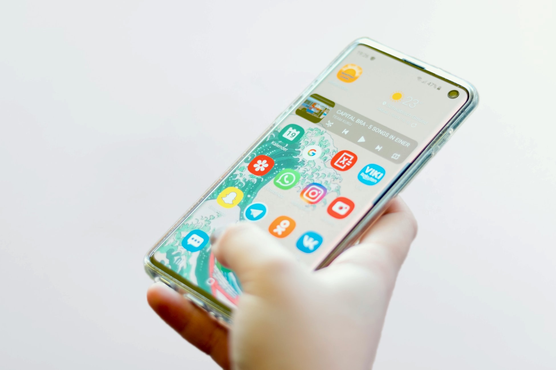 Is the Galaxy S10 worth buying in 2021?